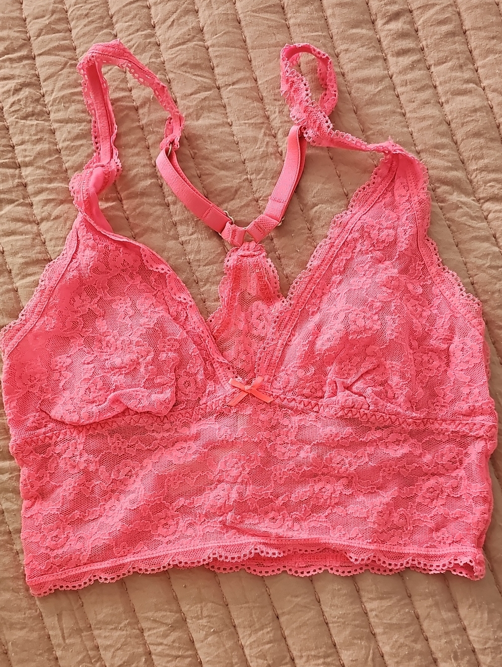 Victoria's Secret Hot Pink Lace Bralette Sz XS